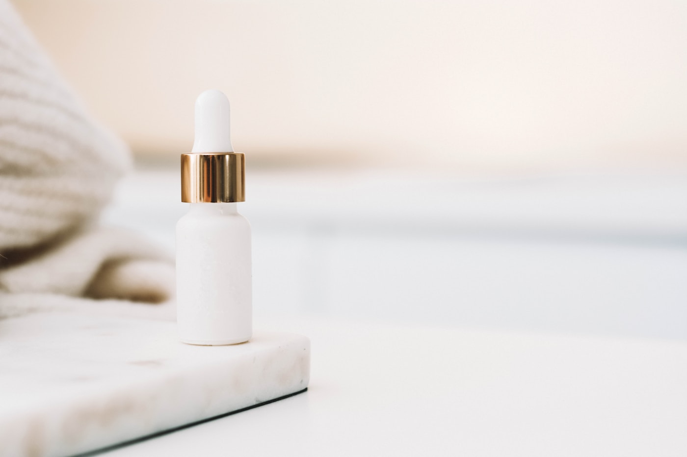 Minimal serum şişesi